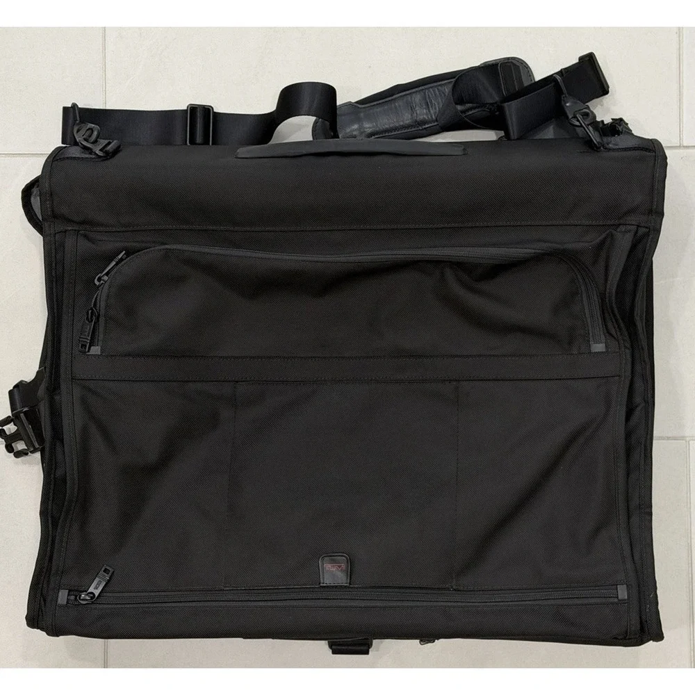 Tumi alpha ii